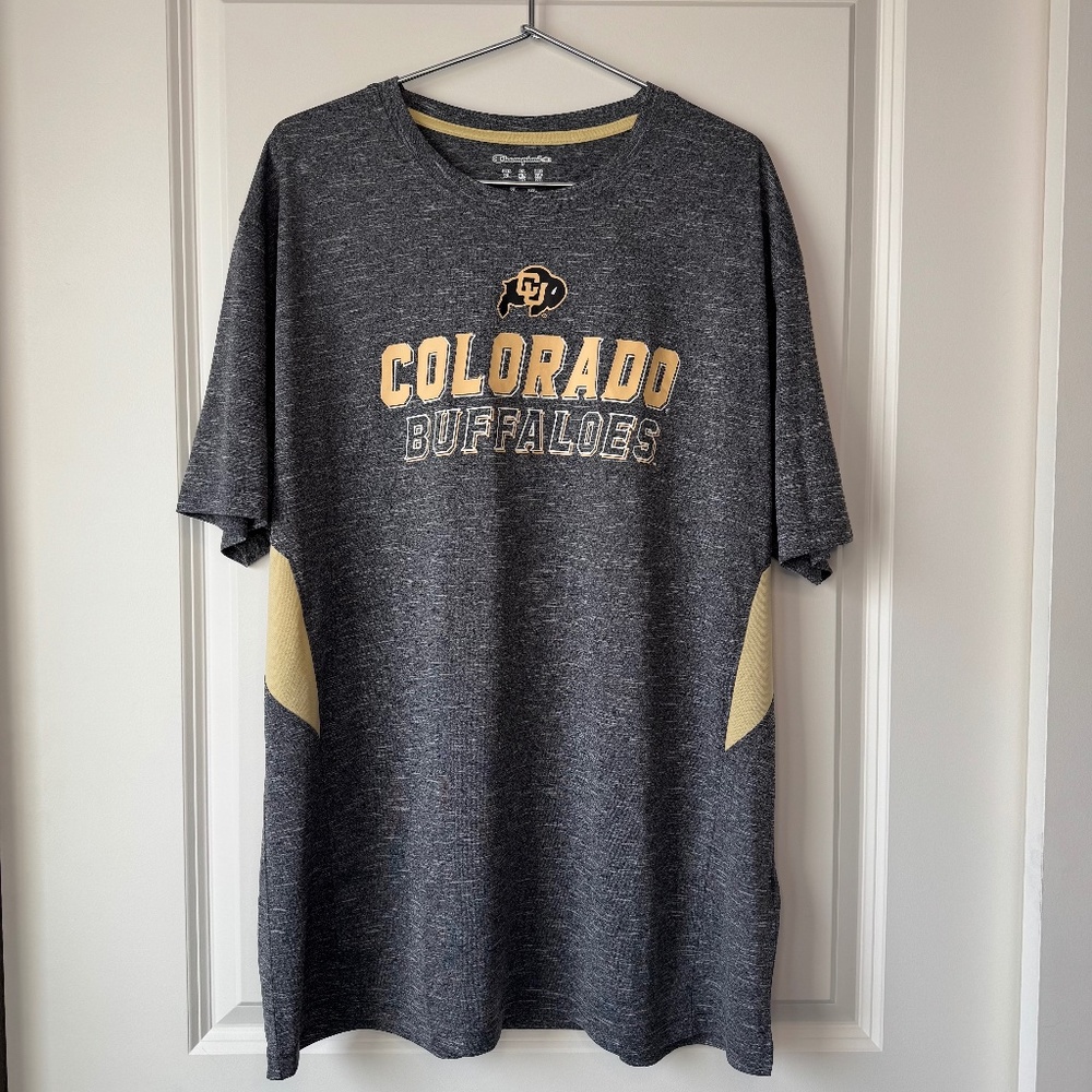 CU BUFFS University of Colorado Buffaloes Champion Shirt - Mens XL